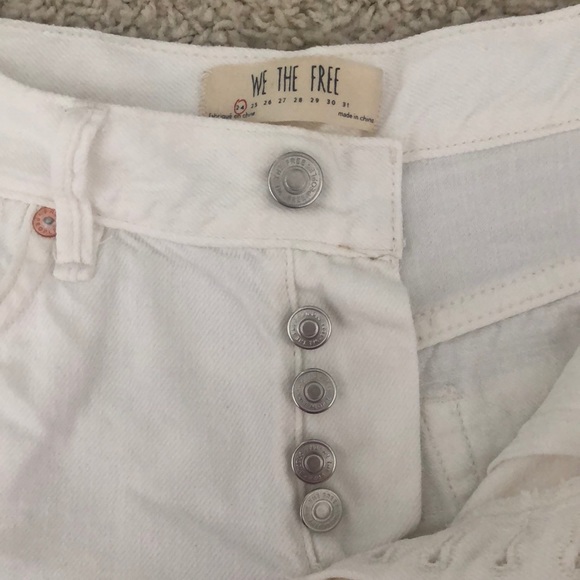 Free People white jean shorts - Picture 3 of 5